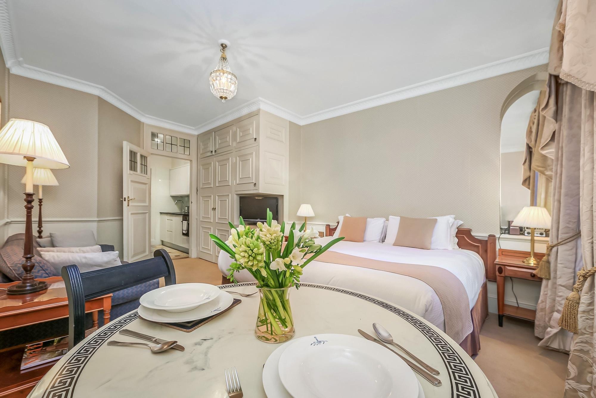 44 Curzon Street By Mansley Апарт-отель 4*