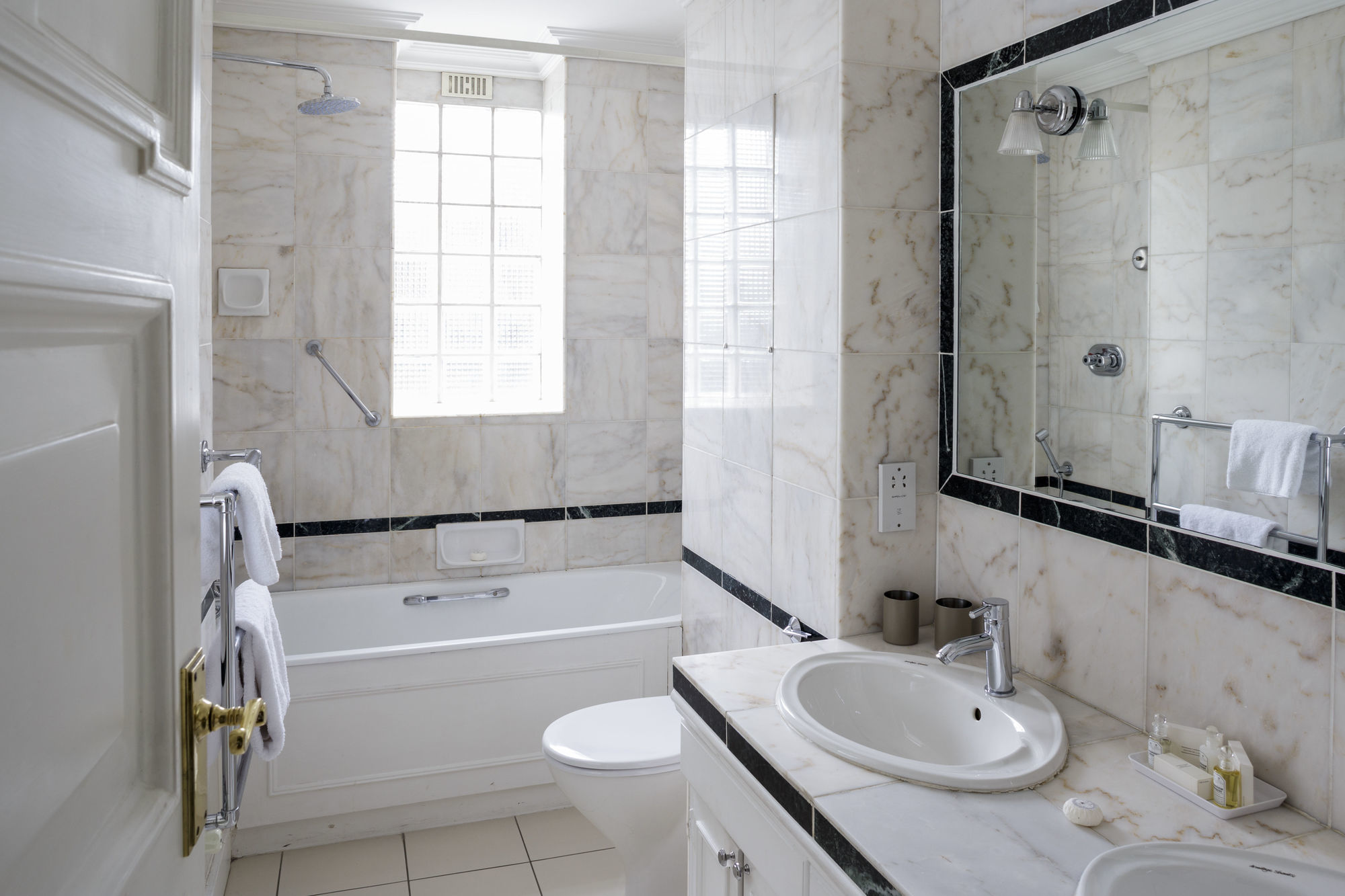 Апарт-отель 44 Curzon Street By Mansley 4*