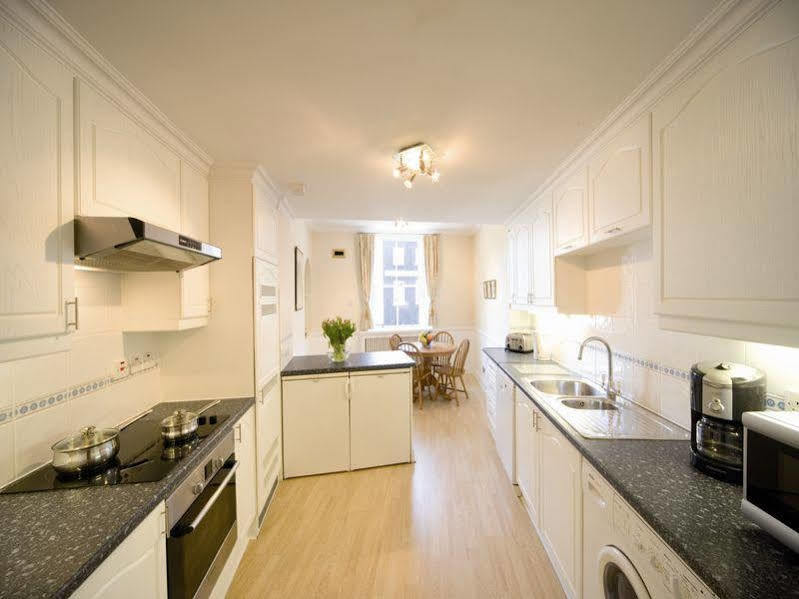 44 Curzon Street By Mansley 4* Лондон